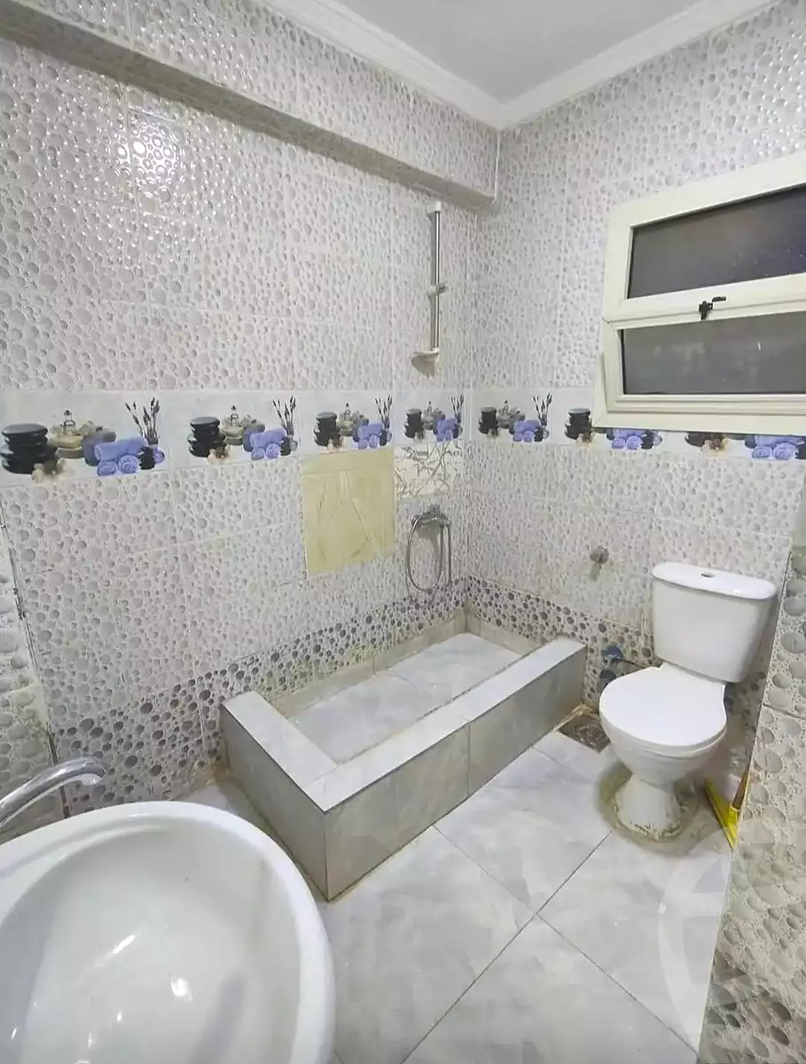 https://aqarmap.com.eg/ar/listing/7146682-for-sale-alexandria-el-asafra-l-sfr-bhry