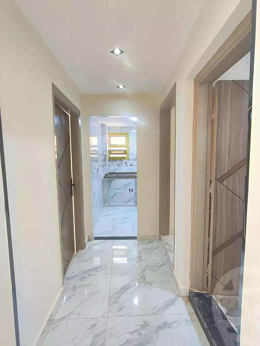 https://aqarmap.com.eg/ar/listing/7146843-for-sale-alexandria-sydy-bshr-sydy-bshr-bhry-mohamed-el-srafi-st.