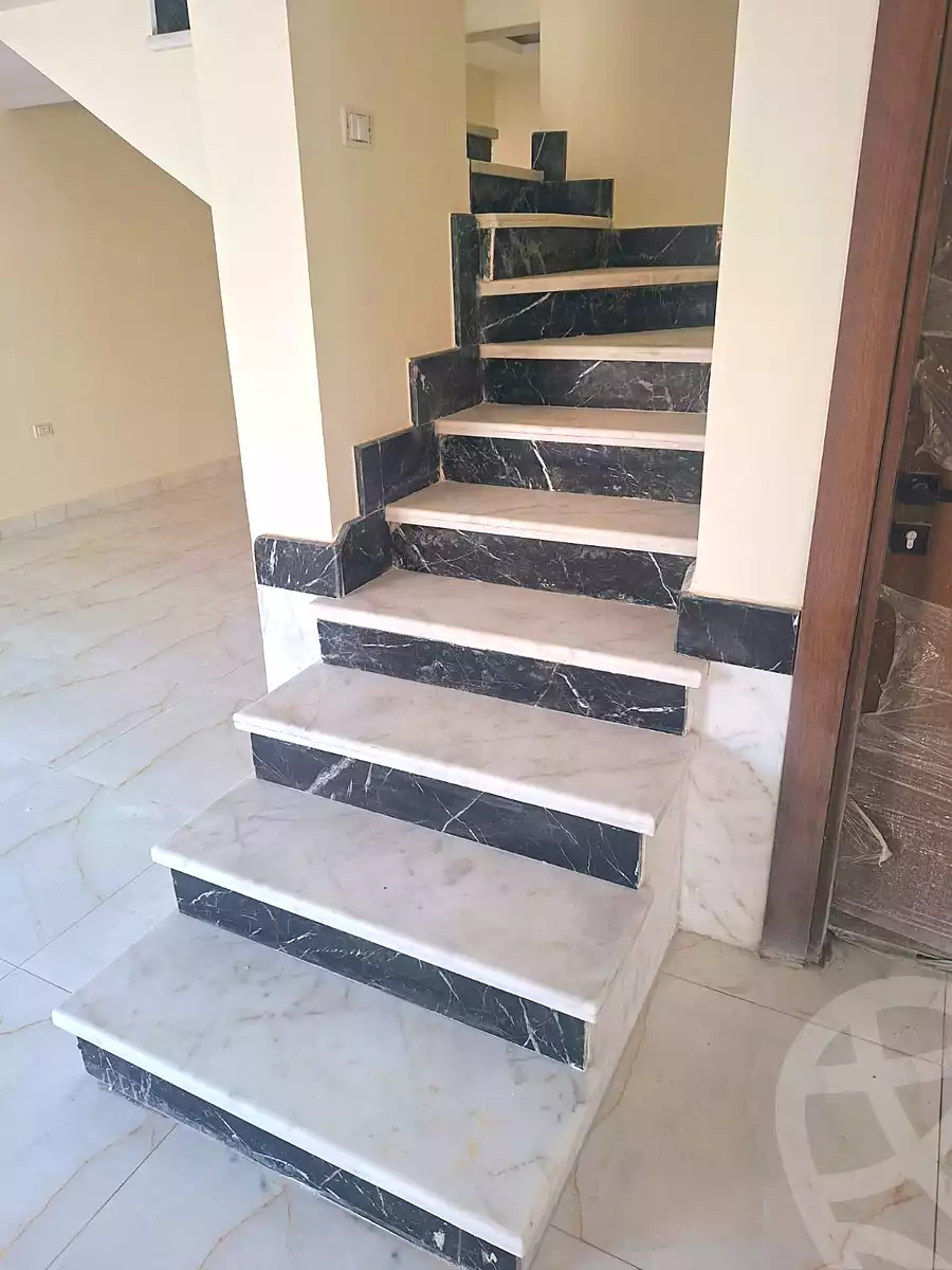 https://aqarmap.com.eg/ar/listing/7147217-for-sale-cairo-new-cairo-compounds-dorat-el-kahera