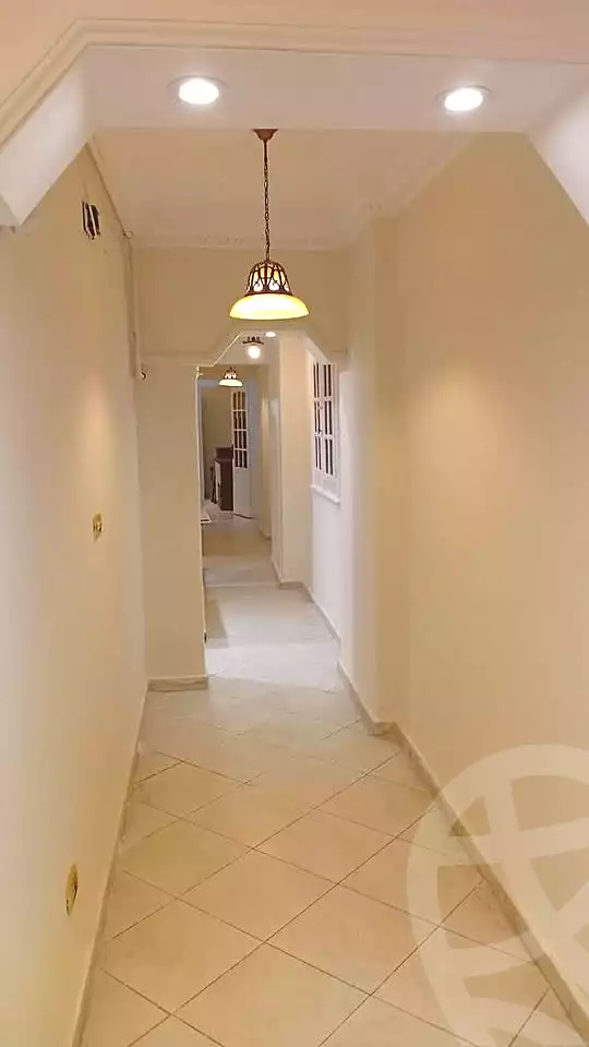https://aqarmap.com.eg/ar/listing/7147245-for-sale-alexandria-el-asafra-l-sfr-bhry-edrees-st
