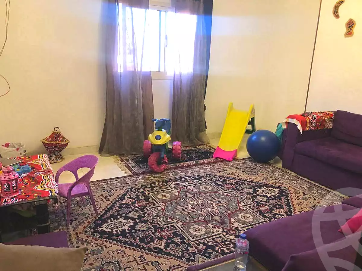 https://aqarmap.com.eg/en/listing/7147348-for-sale-cairo-helwan-hadayek-helwan-nile-corniche-st