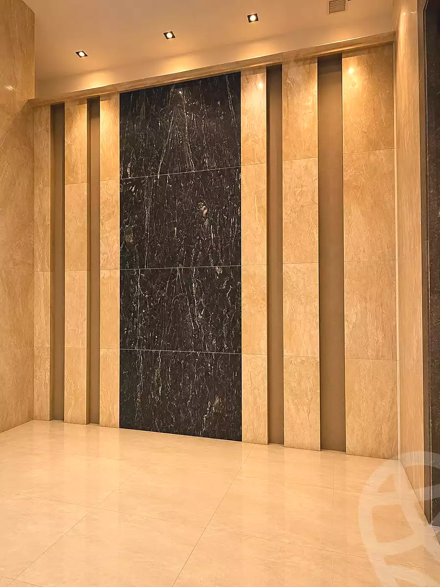 https://aqarmap.com.eg/ar/listing/7147367-for-sale-cairo-new-administrative-capital-lhy-lmly-thry-skwyr-twr-dwmynr