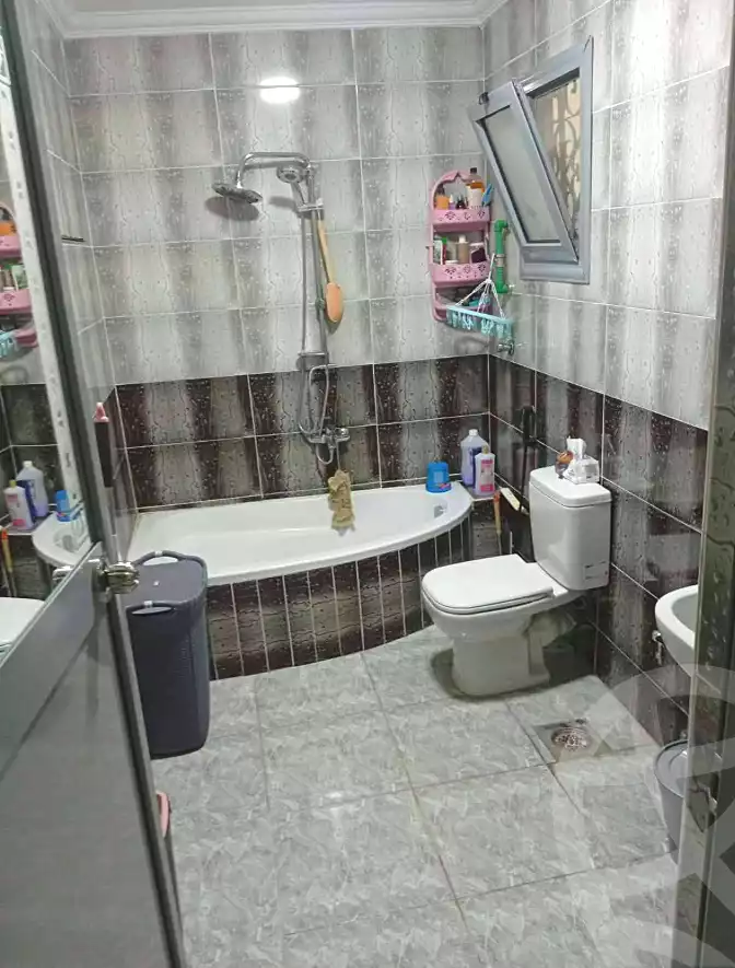 https://aqarmap.com.eg/ar/listing/7147413-for-sale-alexandria-al-agamy-lbytsh-ain-shams-st