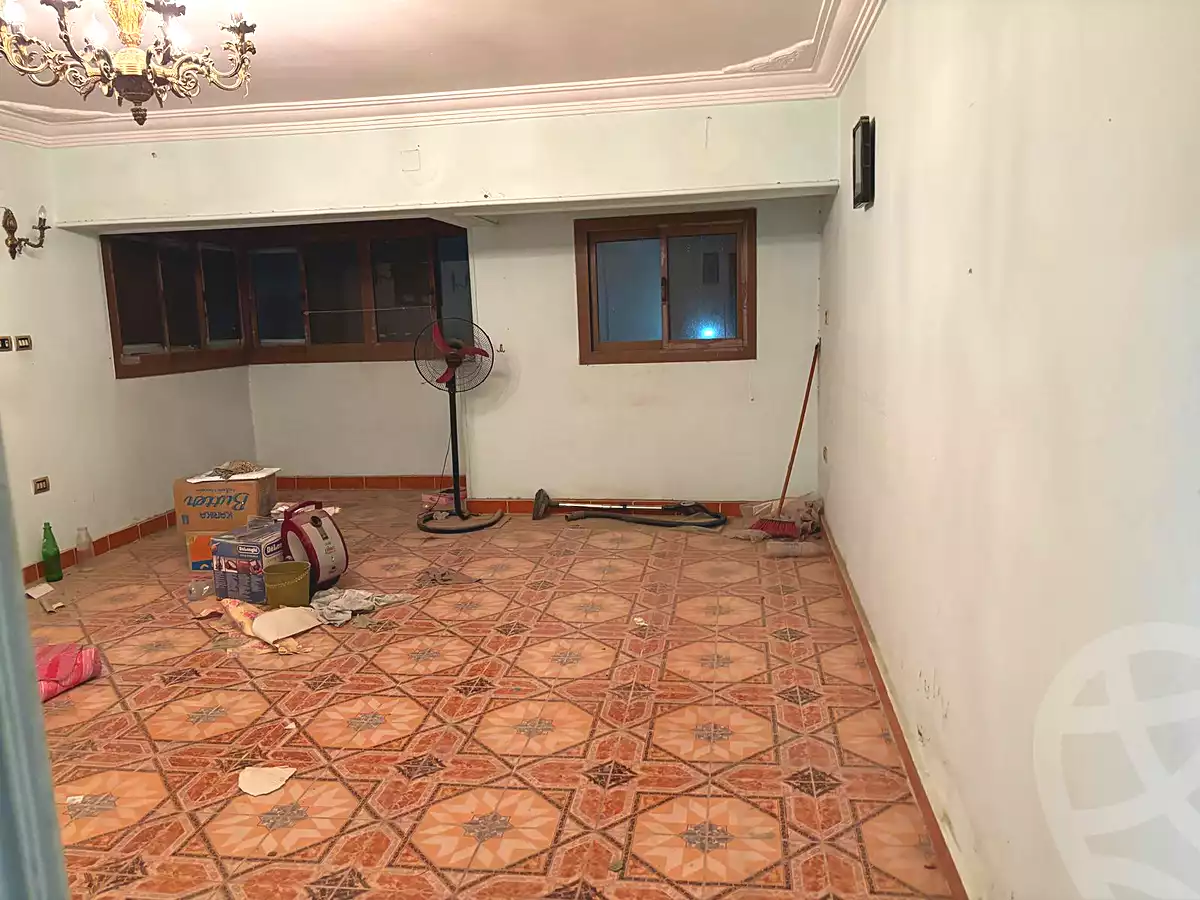 https://aqarmap.com.eg/ar/listing/7147490-for-sale-cairo-15th-of-may-mjwr-7