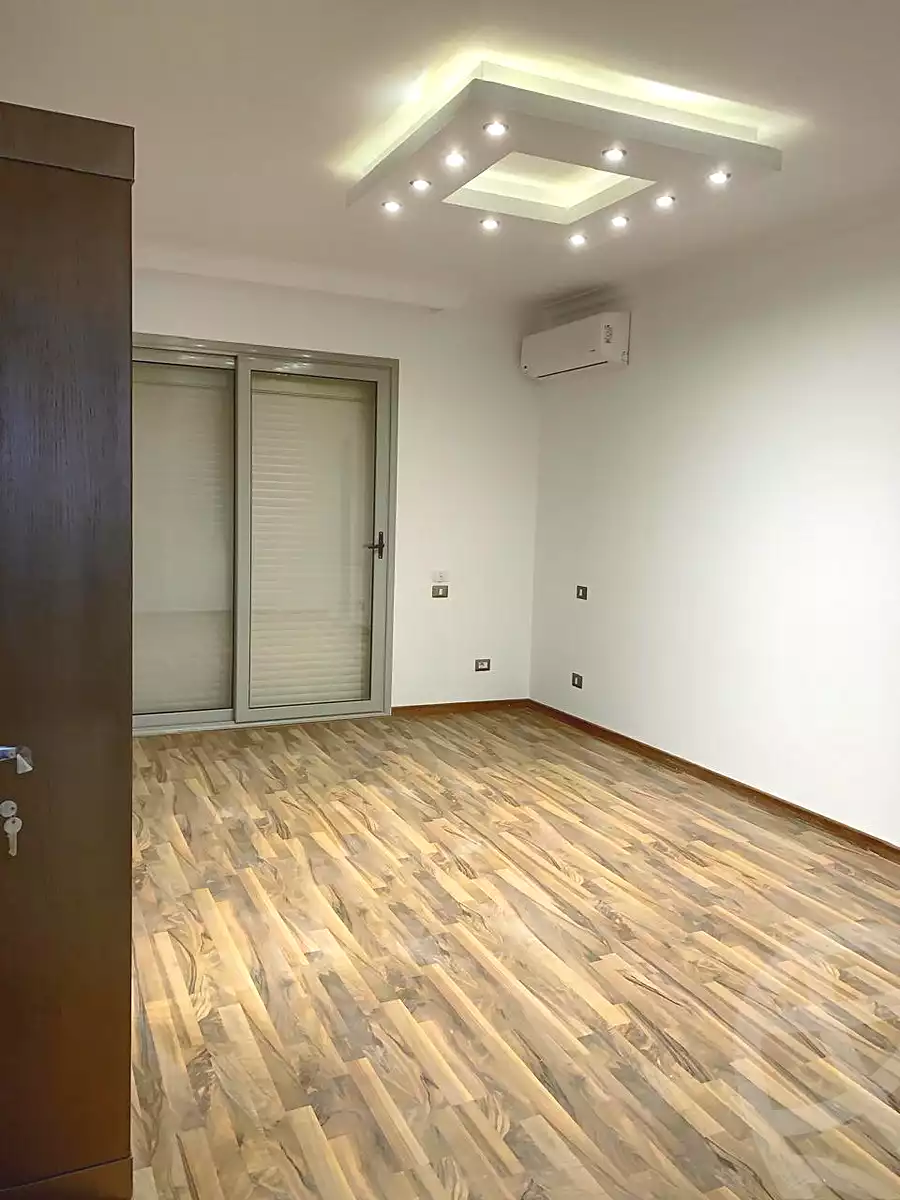 https://aqarmap.com.eg/ar/listing/7147631-for-rent-cairo-6th-of-october-compounds-palm-parks