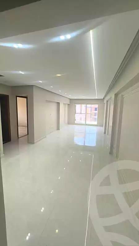 https://aqarmap.com.eg/ar/listing/7147658-for-rent-alexandria-lsywf-gamila-city-compound