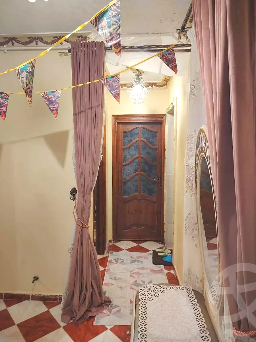 https://aqarmap.com.eg/en/listing/7147660-for-sale-alexandria-al-agamy-el-hanouvel-al-haded-we-al-soulb-st