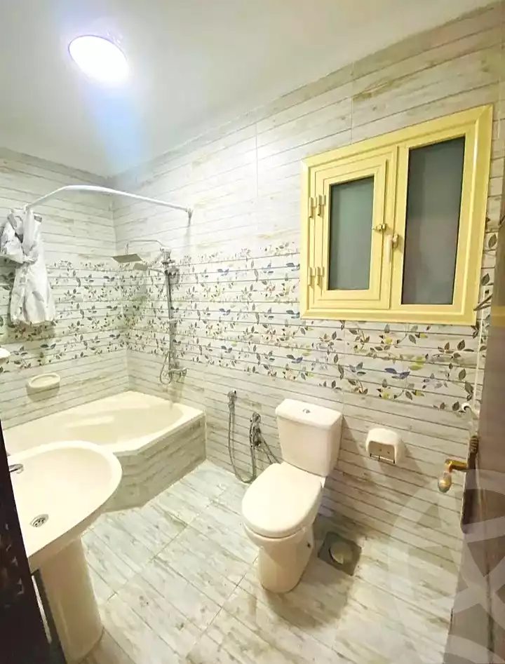 https://aqarmap.com.eg/en/listing/7147759-for-rent-alexandria-al-agamy-lbytsh-bianchiii