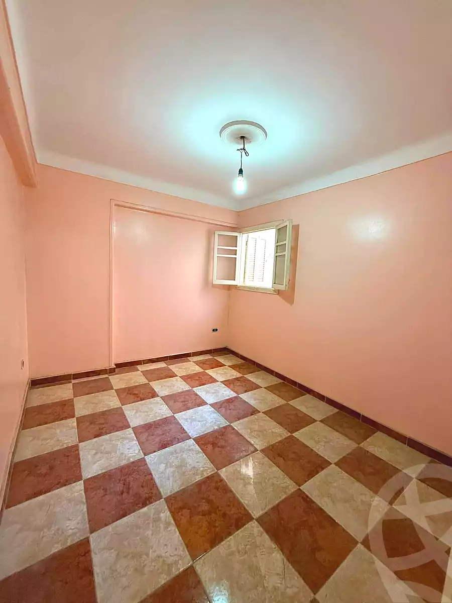 https://aqarmap.com.eg/ar/listing/7147799-for-sale-alexandria-sydy-bshr-sydy-bshr-qbly-salah-el-din-st