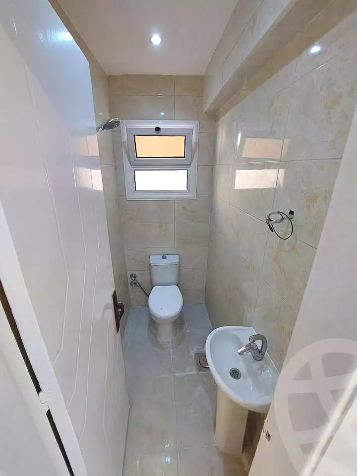 https://aqarmap.com.eg/en/listing/7147832-for-sale-alexandria-el-asafra-shr-45