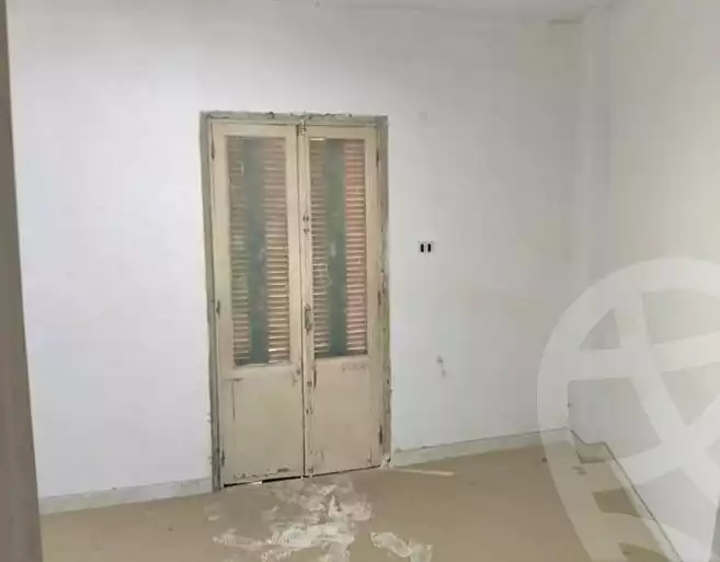 https://aqarmap.com.eg/ar/listing/7147821-for-rent-cairo-ain-shams-yn-shms-lgrby