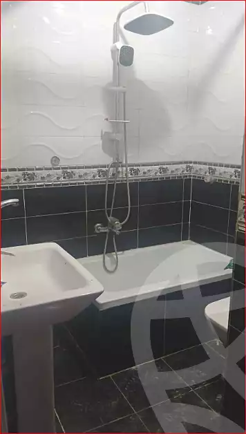 https://aqarmap.com.eg/en/listing/7148029-for-sale-alexandria-al-agamy-el-hanouvel-el-warsha-st