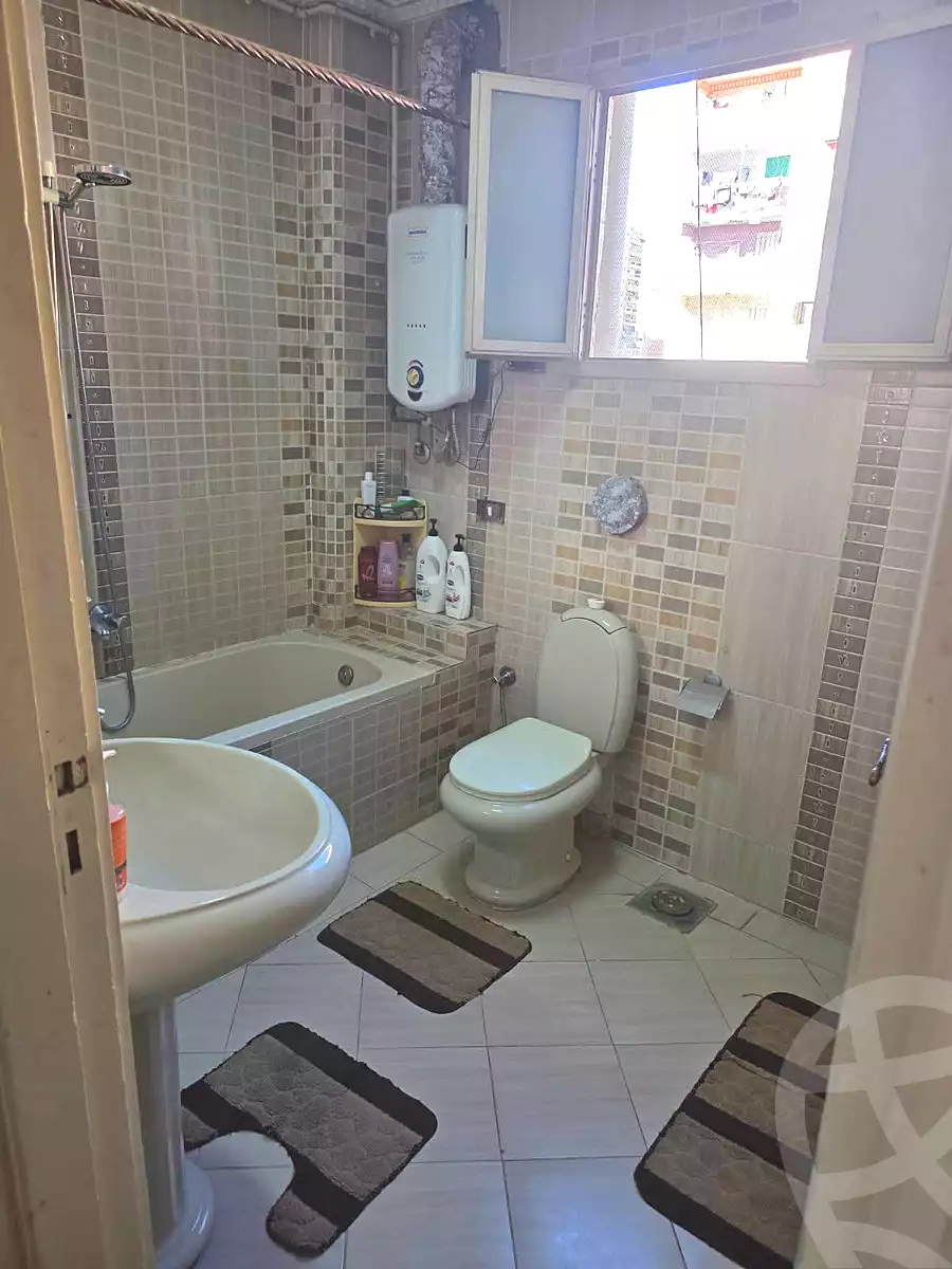 https://aqarmap.com.eg/ar/listing/7148068-for-sale-alexandria-sydy-bshr