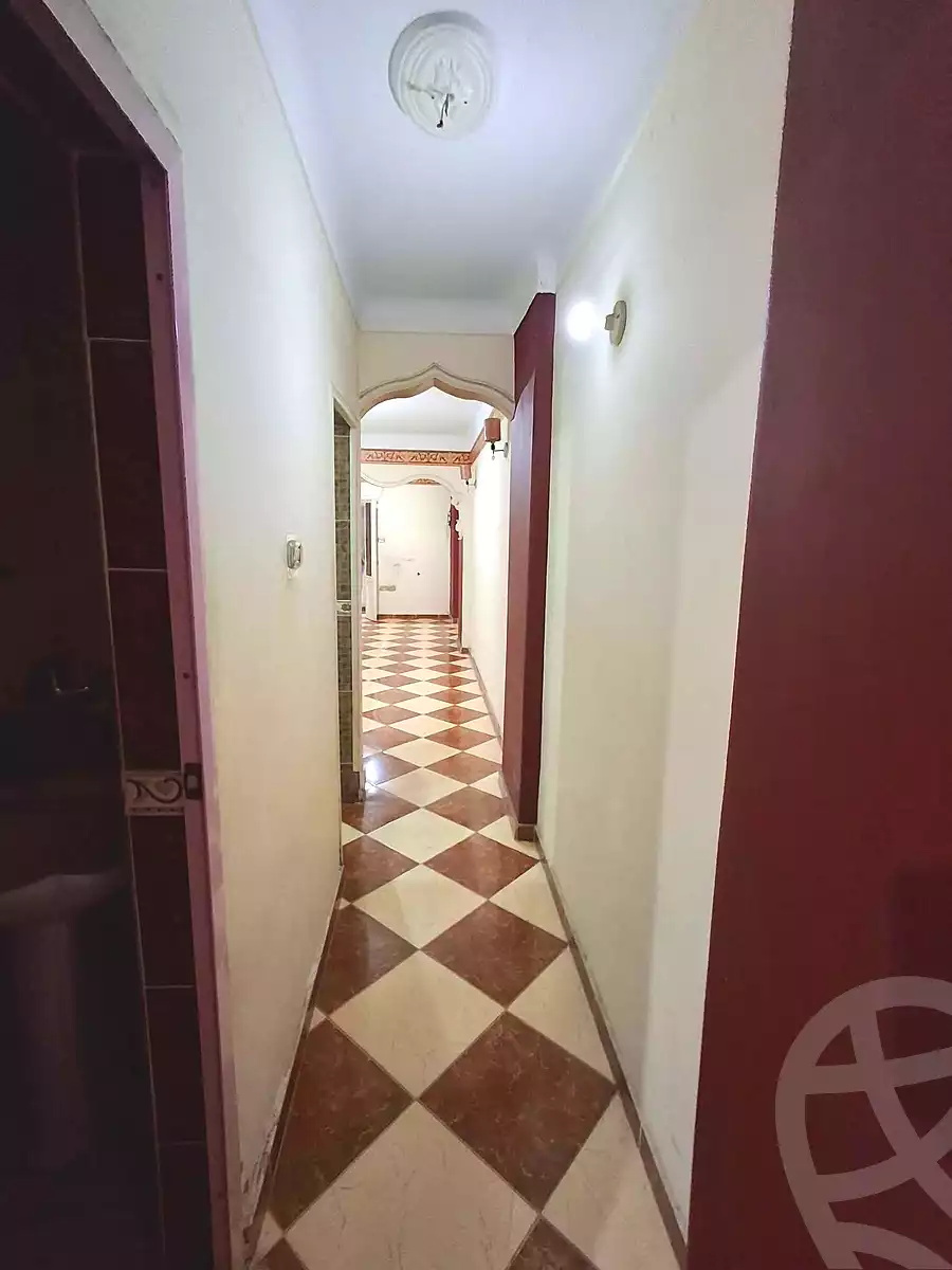 https://aqarmap.com.eg/ar/listing/7148078-for-sale-alexandria-lsywf-el-falki