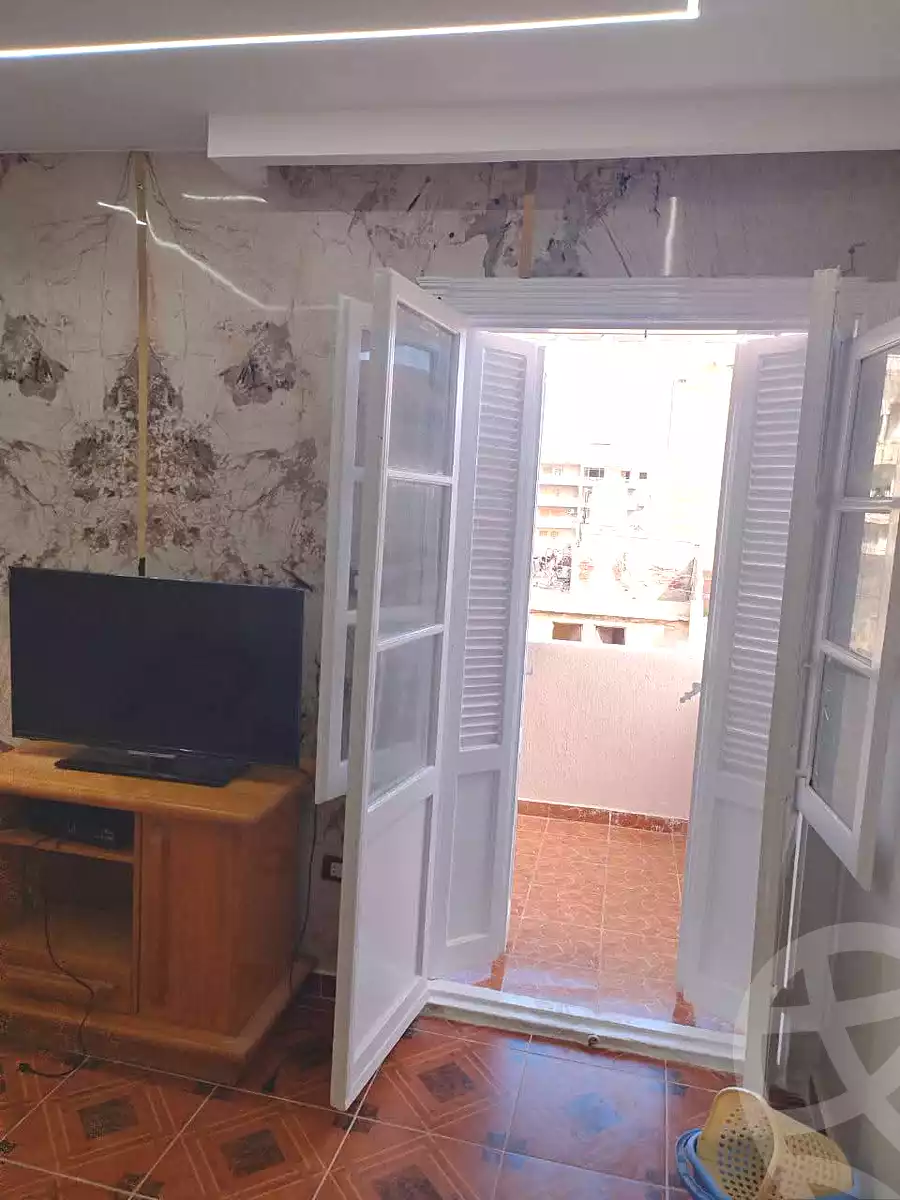 https://aqarmap.com.eg/en/listing/7148091-for-rent-alexandria-camp-cesar