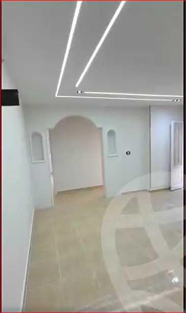 https://aqarmap.com.eg/ar/listing/7148137-for-sale-alexandria-miami-farook-abd-al-wahab-st