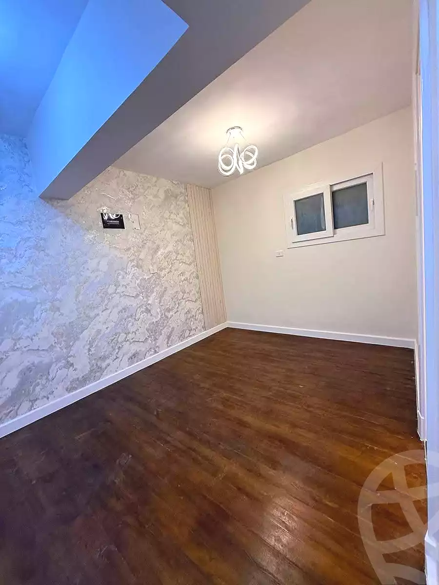 https://aqarmap.com.eg/ar/listing/7148139-for-sale-alexandria-el-montazah-sheraton-towers
