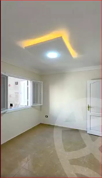 https://aqarmap.com.eg/ar/listing/7148154-for-sale-alexandria-miami-farook-abd-al-wahab-st
