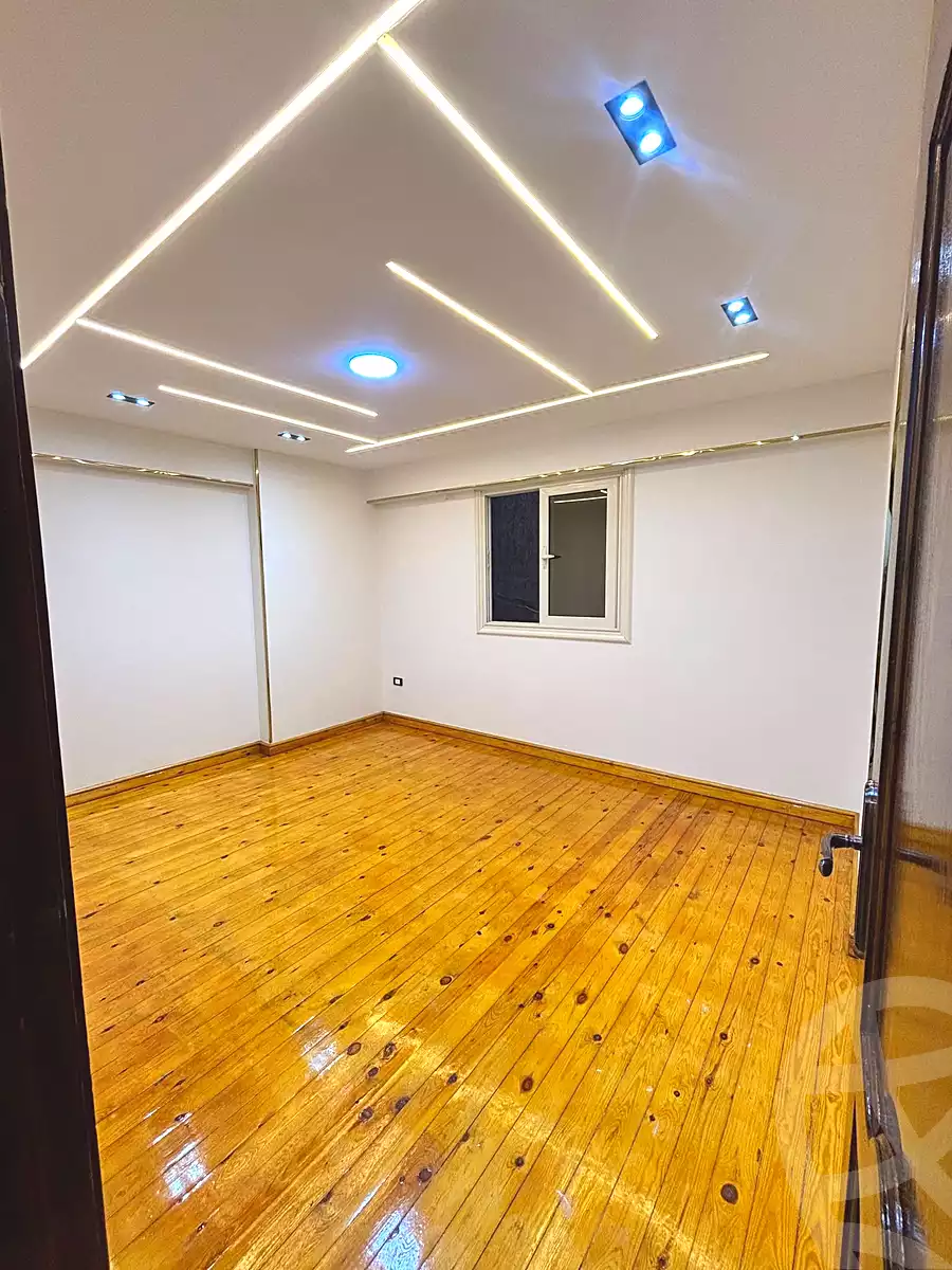https://aqarmap.com.eg/ar/listing/7148358-for-sale-alexandria-sydy-bshr-sydy-bshr-bhry-shr-lsg-mhmd-bd-lslm