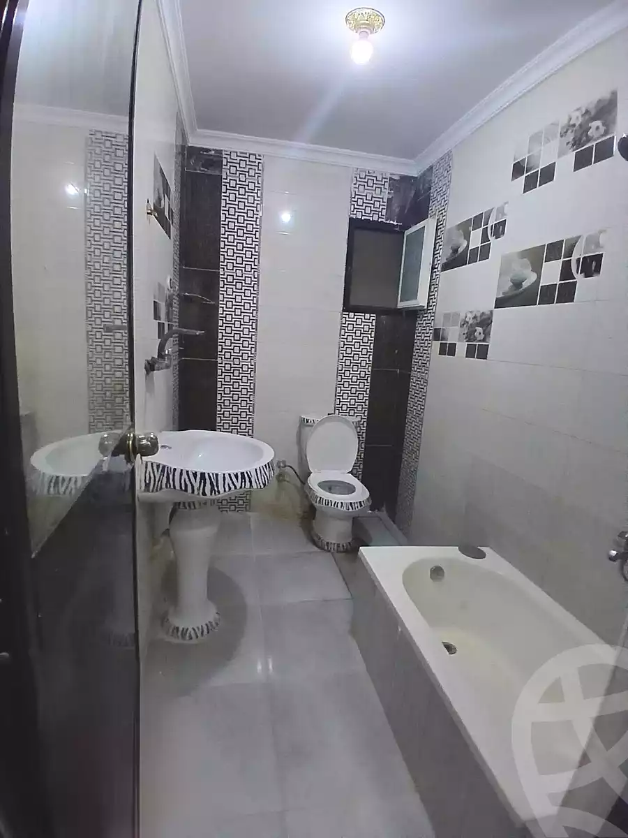 https://aqarmap.com.eg/ar/listing/7148359-for-sale-alexandria-lsywf-el-falki-street-16-el-eslah
