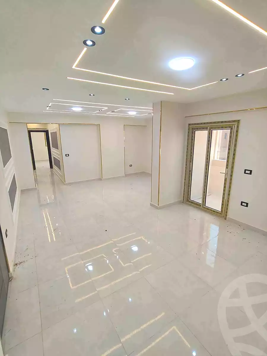 https://aqarmap.com.eg/ar/listing/7148361-for-sale-alexandria-miami-mahmoud-el-isawy-st