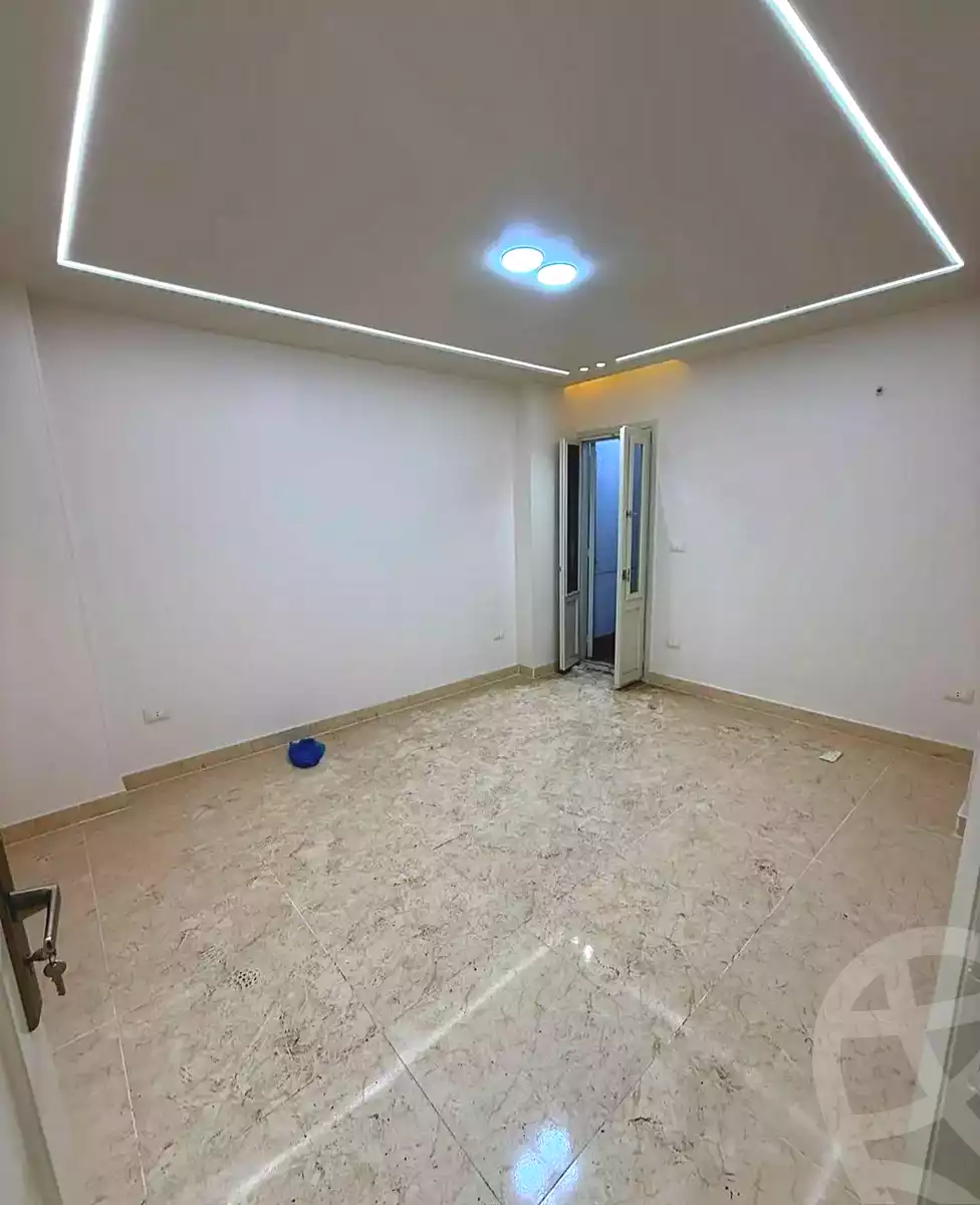 https://aqarmap.com.eg/ar/listing/7148463-for-sale-alexandria-miami-el-arman-st