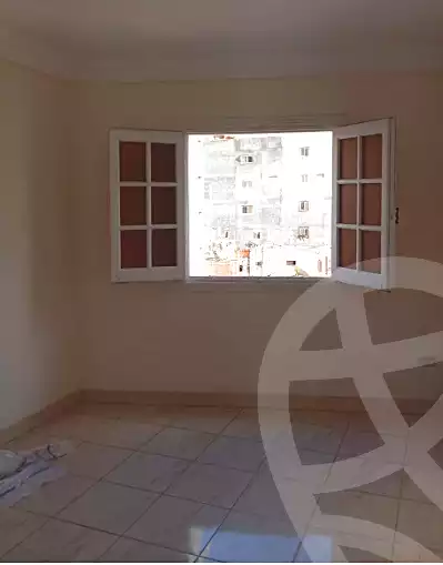 https://aqarmap.com.eg/ar/listing/7148591-for-sale-alexandria-sydy-bshr-sydy-bshr-bhry-shr-khld-bn-lwlyd