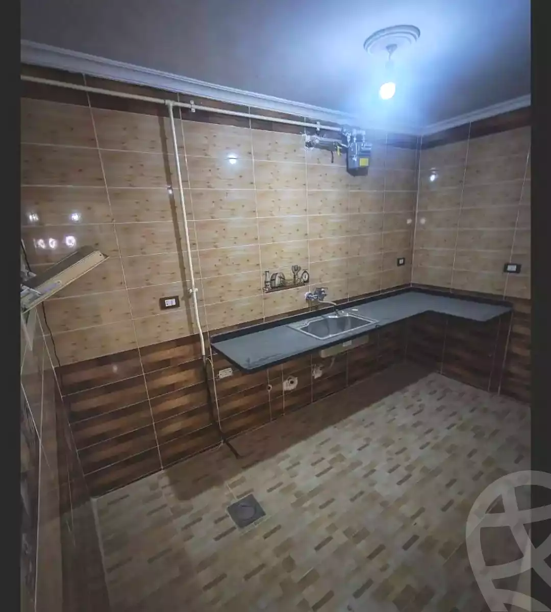 https://aqarmap.com.eg/ar/listing/7148623-for-sale-alexandria-al-agamy-el-hanouvel-kasr-al-quiri-st-1