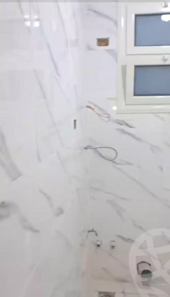 https://aqarmap.com.eg/ar/listing/7148800-for-sale-cairo-elnozha-Streettt-27