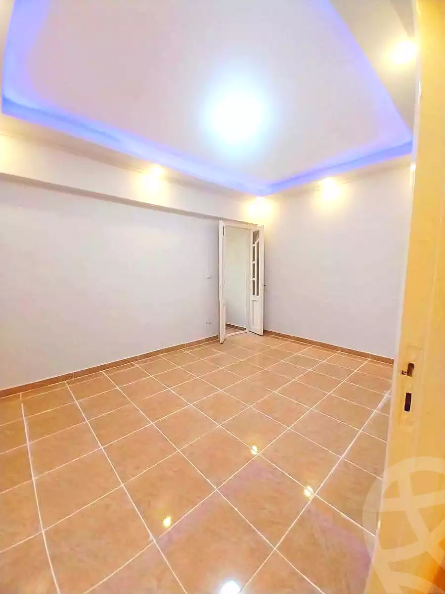 https://aqarmap.com.eg/ar/listing/7149224-for-sale-alexandria-al-agamy-shataa-el-nakheel