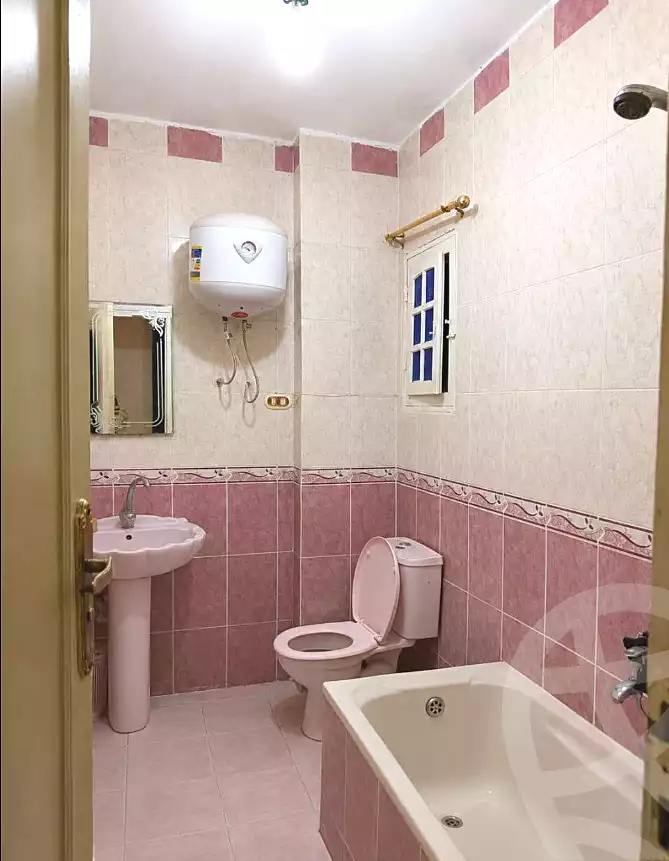 https://aqarmap.com.eg/en/listing/7149299-for-sale-alexandria-el-mandara-shr-30