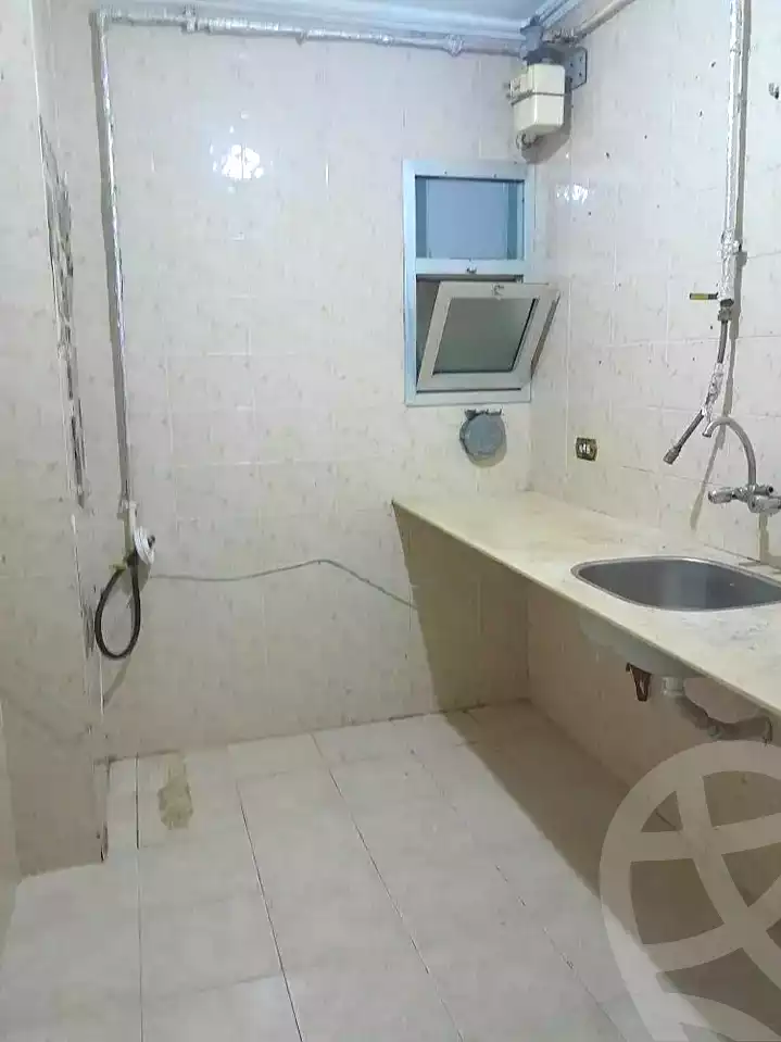 https://aqarmap.com.eg/ar/listing/7149608-for-rent-alexandria-el-asafra-l-sfr-bhry