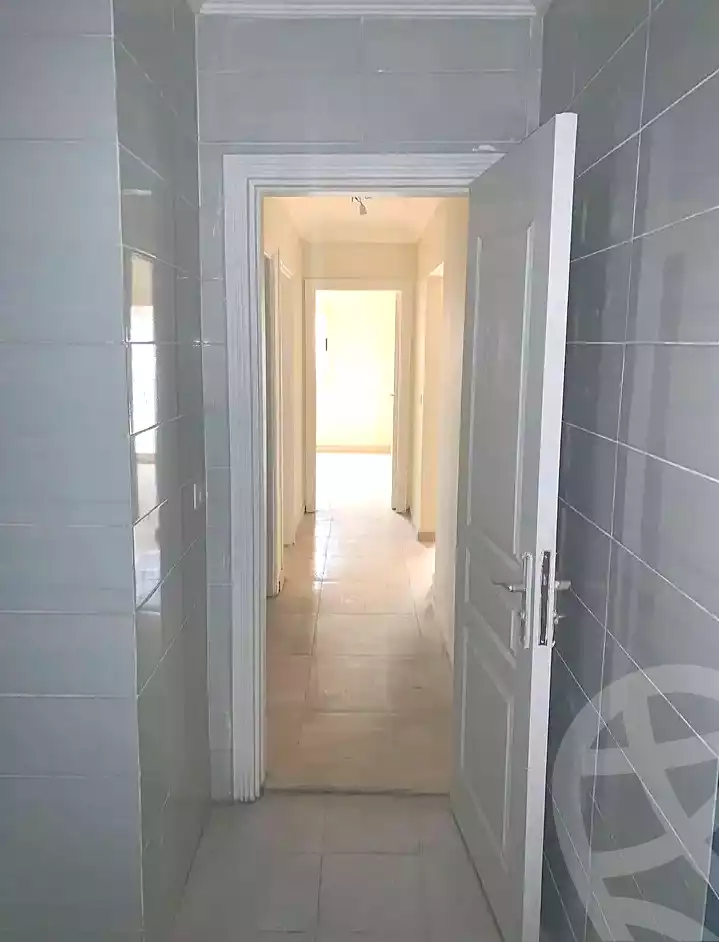 https://aqarmap.com.eg/ar/listing/7149663-for-sale-alexandria-lsywf-city-light-compound