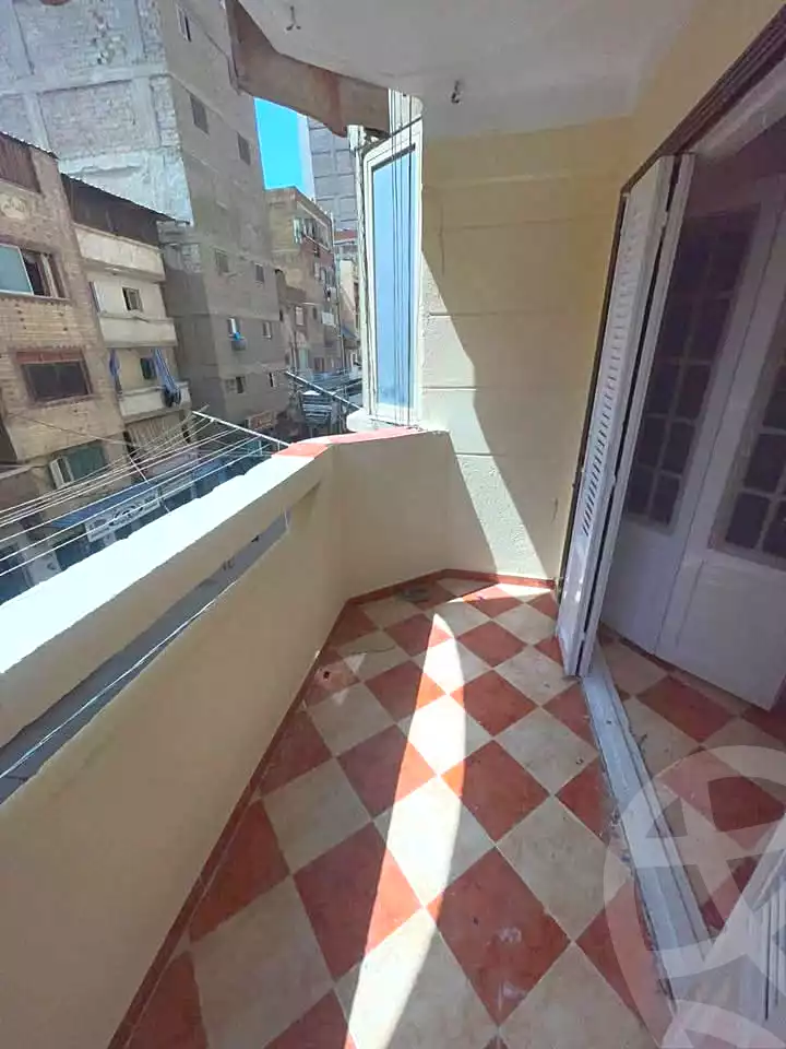 https://aqarmap.com.eg/en/listing/7149809-for-sale-alexandria-lsywf-el-falki