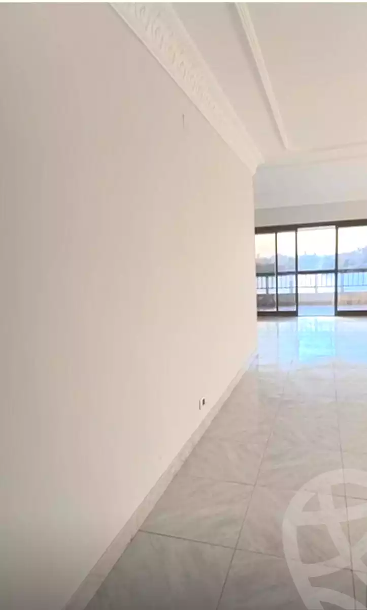 https://aqarmap.com.eg/en/listing/7149778-for-sale-cairo-shoubra-corniche-el-nile-st