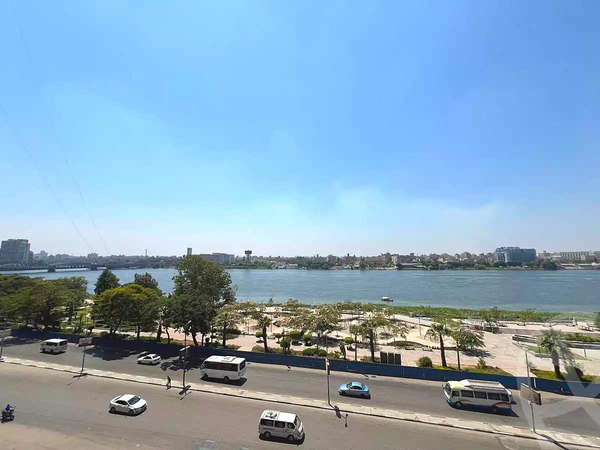 https://aqarmap.com.eg/en/listing/7149778-for-sale-cairo-shoubra-corniche-el-nile-st