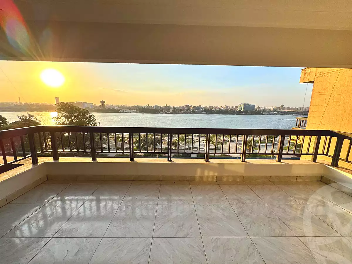 https://aqarmap.com.eg/en/listing/7149778-for-sale-cairo-shoubra-corniche-el-nile-st