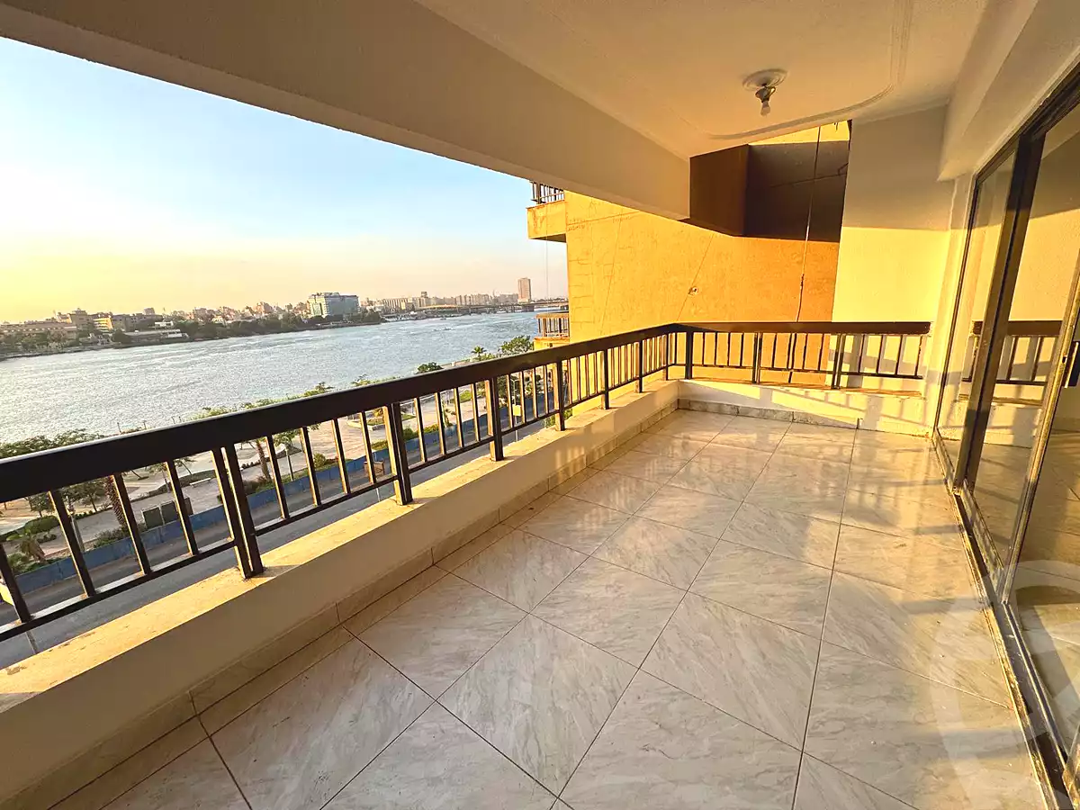 https://aqarmap.com.eg/en/listing/7149778-for-sale-cairo-shoubra-corniche-el-nile-st
