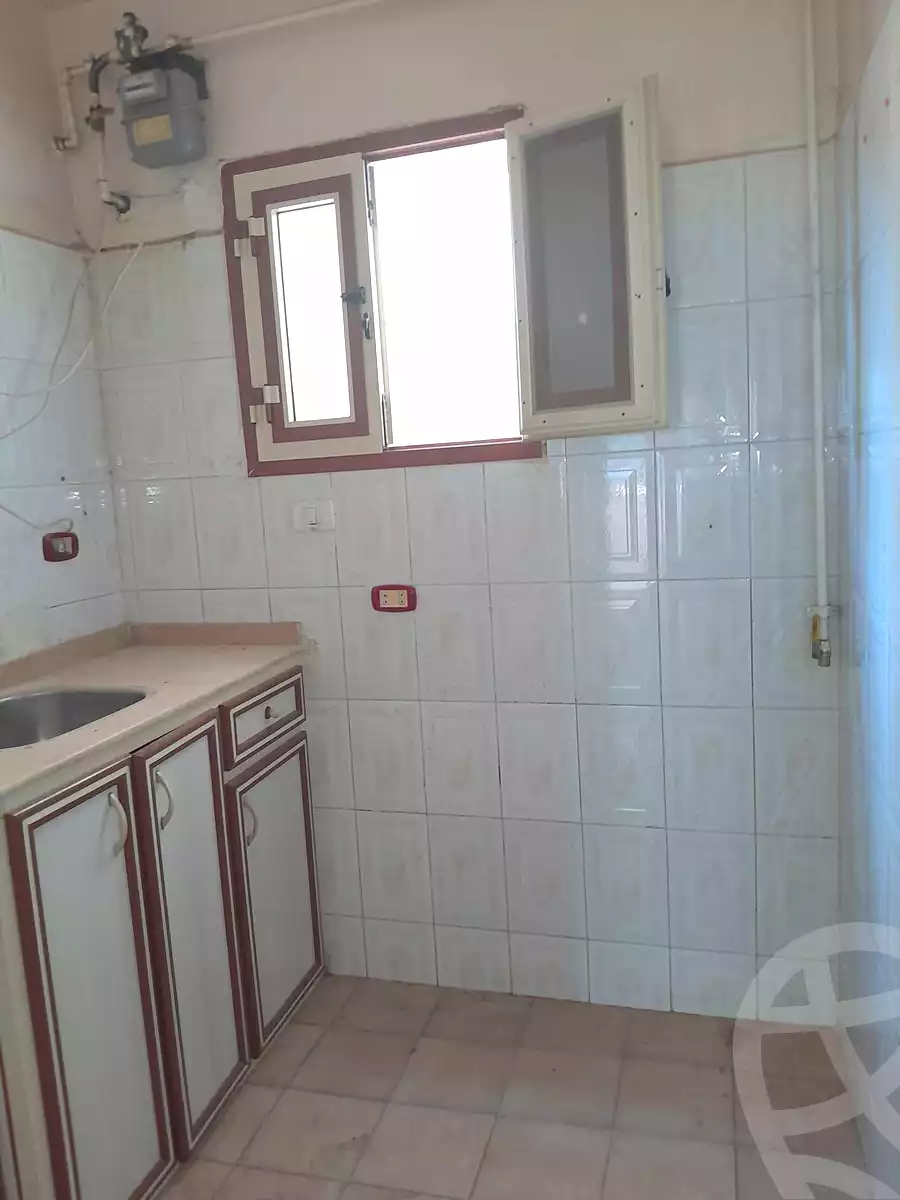 https://aqarmap.com.eg/ar/listing/7149903-for-sale-alexandria-al-agamy-el-hanouvel-el-salam-st