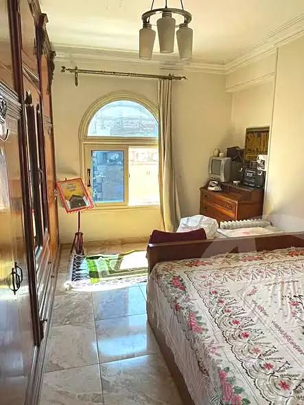 https://aqarmap.com.eg/ar/listing/7150043-for-sale-alexandria-moharram-bey-el-maamoun-st