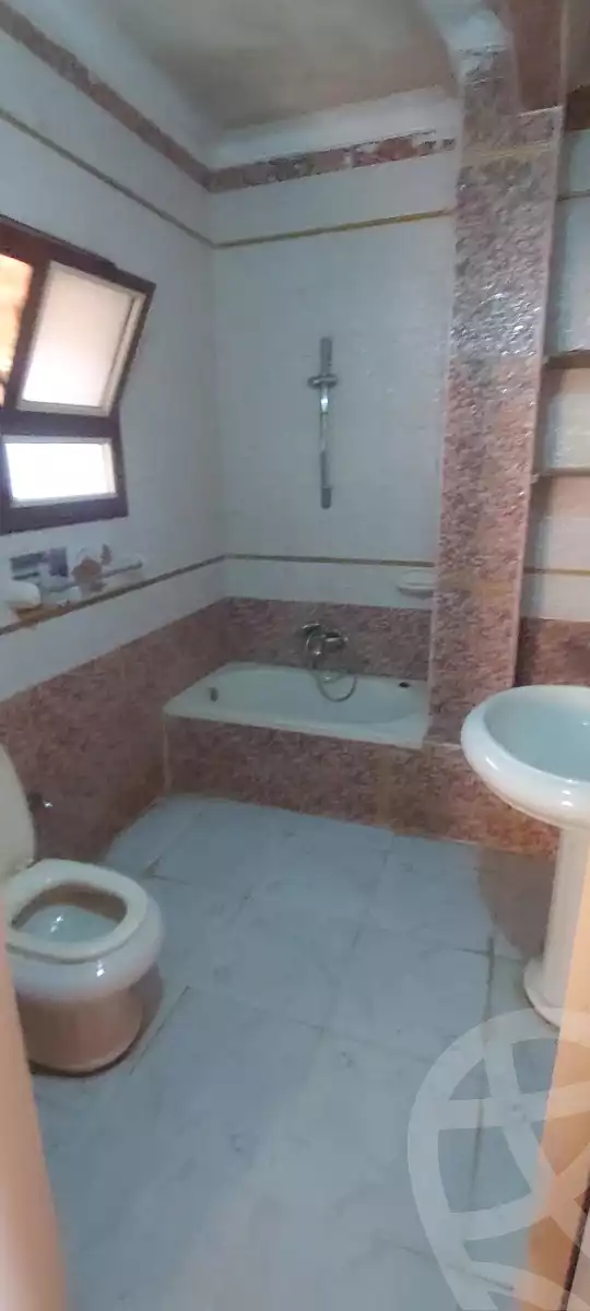 https://aqarmap.com.eg/ar/listing/7150056-for-rent-cairo-madinat-el-salam-gamal-abd-el-nasser