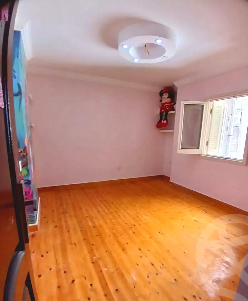 https://aqarmap.com.eg/en/listing/7150080-for-rent-alexandria-glim