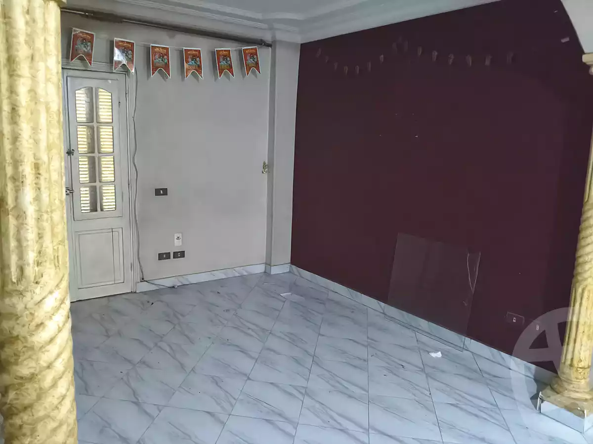 https://aqarmap.com.eg/ar/listing/7150092-for-sale-qalyubia-el-khsos-izbat-el-nakhl-el-sheikh-ebeid-st