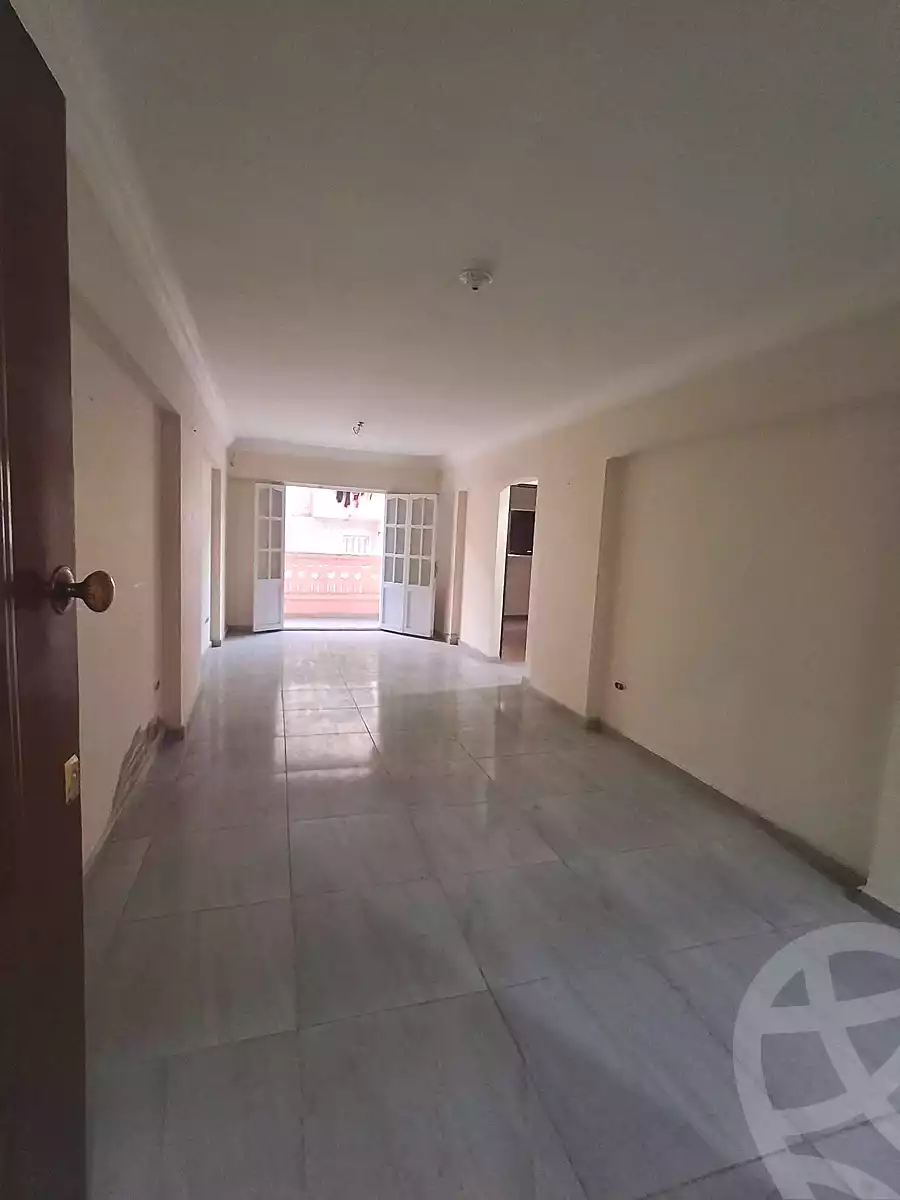 https://aqarmap.com.eg/en/listing/7150224-for-sale-alexandria-lsywf-shamaa
