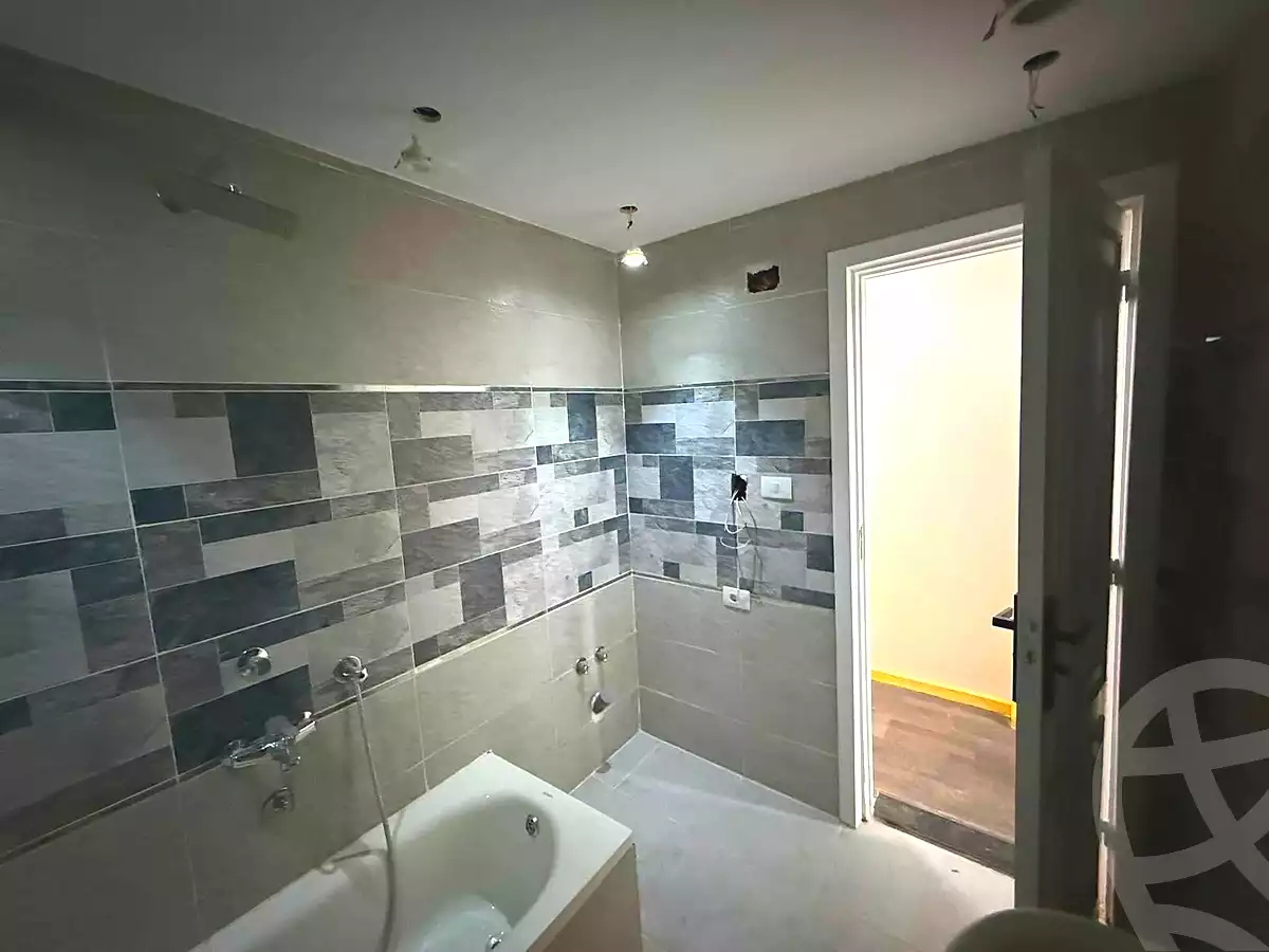 https://aqarmap.com.eg/en/listing/7150497-for-sale-cairo-helwan-helwan-el-sharkeya-khesro-basha-st