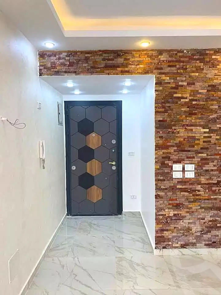 https://aqarmap.com.eg/en/listing/7150662-for-sale-alexandria-al-agamy-shataa-el-nakheel