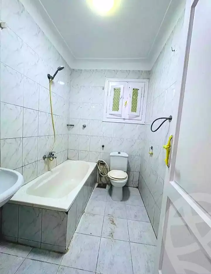 https://aqarmap.com.eg/ar/listing/7150780-for-sale-alexandria-al-agamy-shataa-el-nakheel