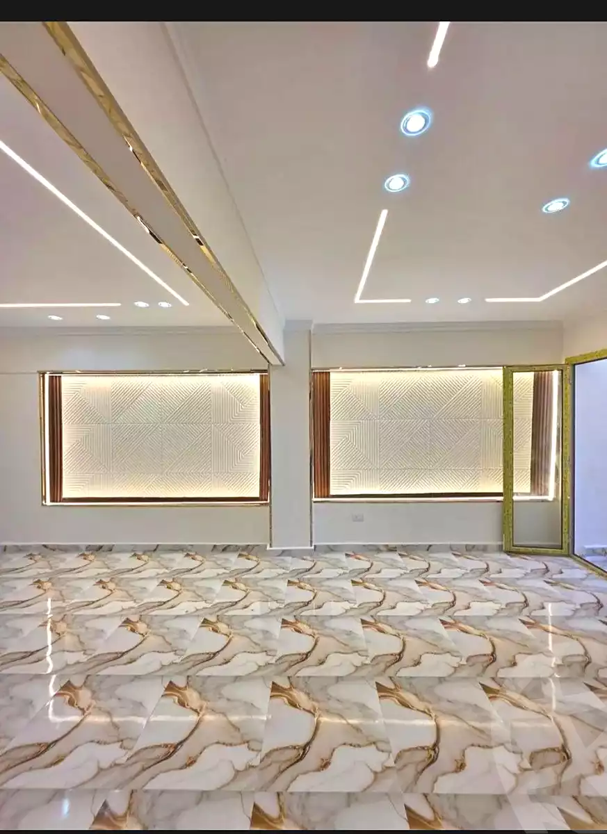 https://aqarmap.com.eg/ar/listing/7151035-for-sale-alexandria-miami-el-gaish-rd-st