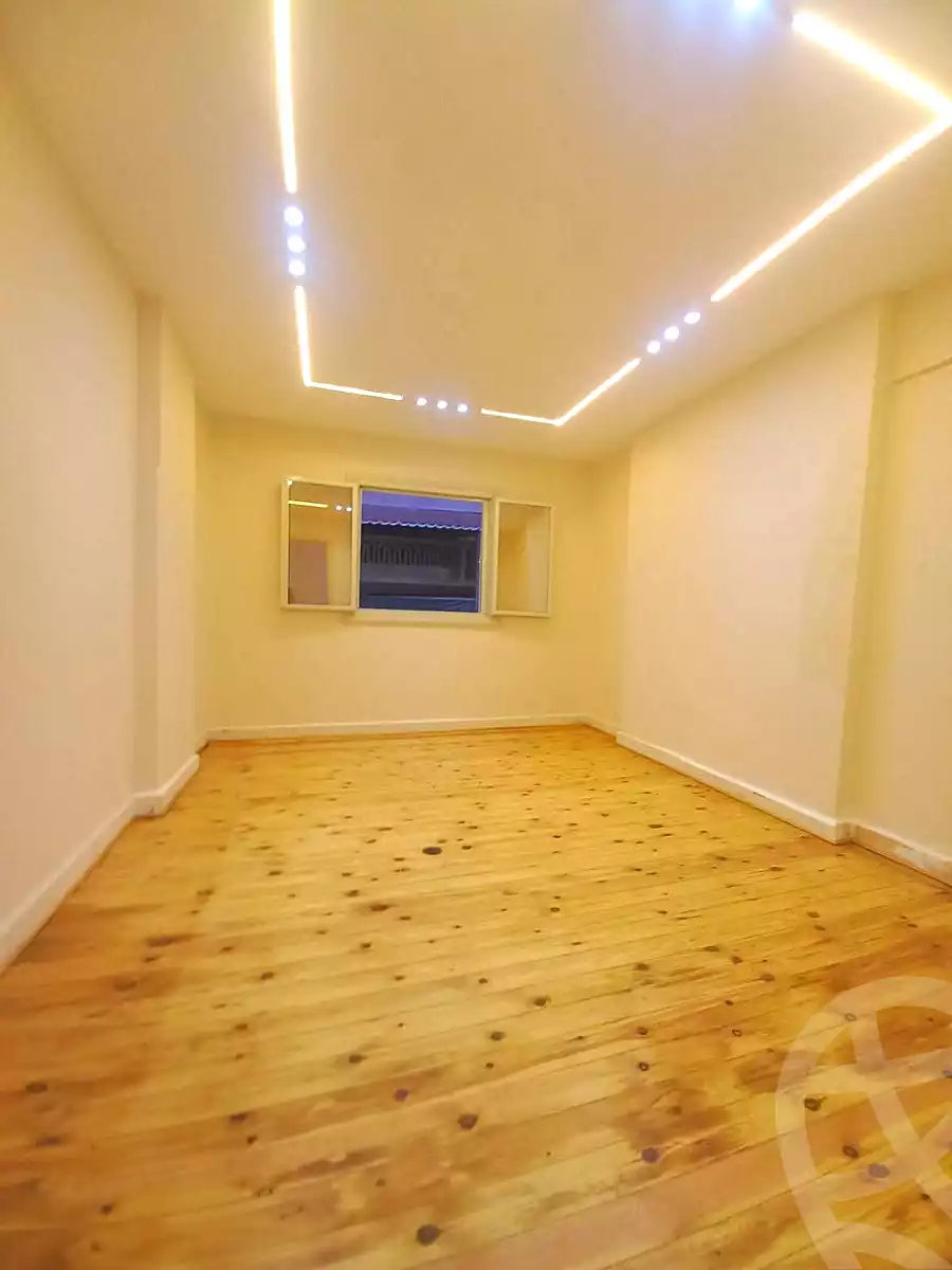 https://aqarmap.com.eg/ar/listing/7151091-for-sale-alexandria-miami-ibn-moeslh-al-arman-st