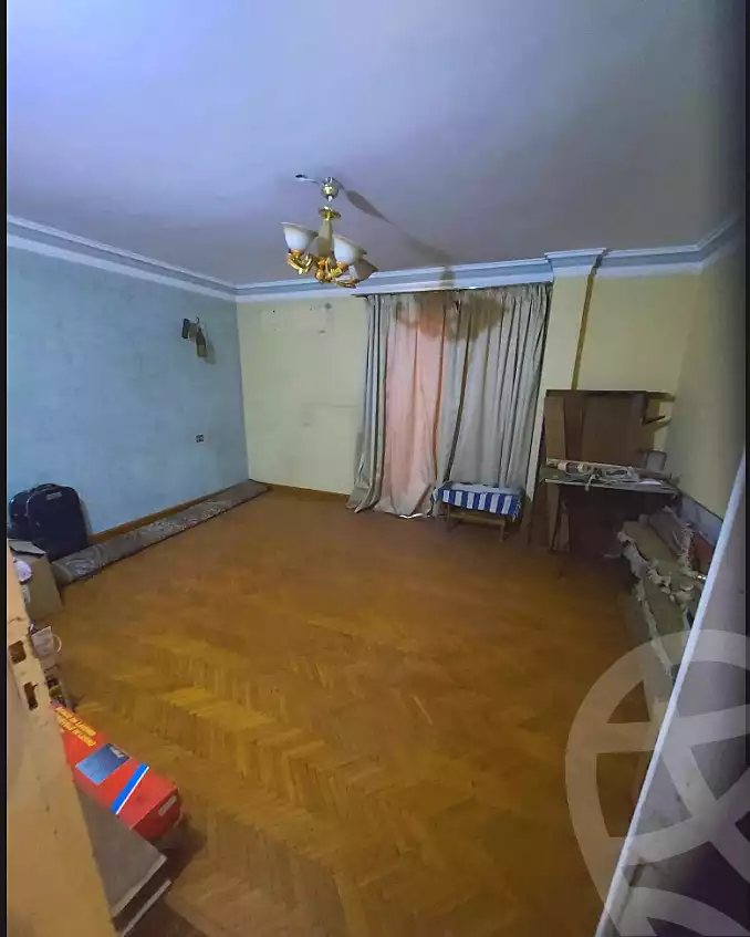 https://aqarmap.com.eg/en/listing/7151907-for-sale-cairo-helwan-helwan-el-sharkeya-borhan-st